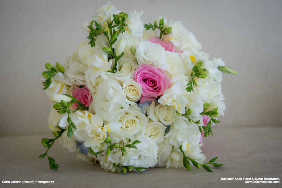 wedding-florist-flowers-decorations-wedding-four-seasons-resort-palm-beach-palm-beach-florida-dalsimer-atlas