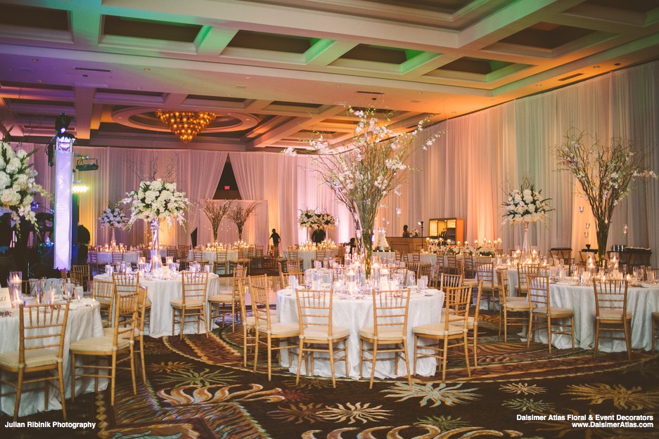 wedding-florist-flowers-decorations-wedding-diplomat-beach-resort-hollywood-florida-dalsimer-atlas