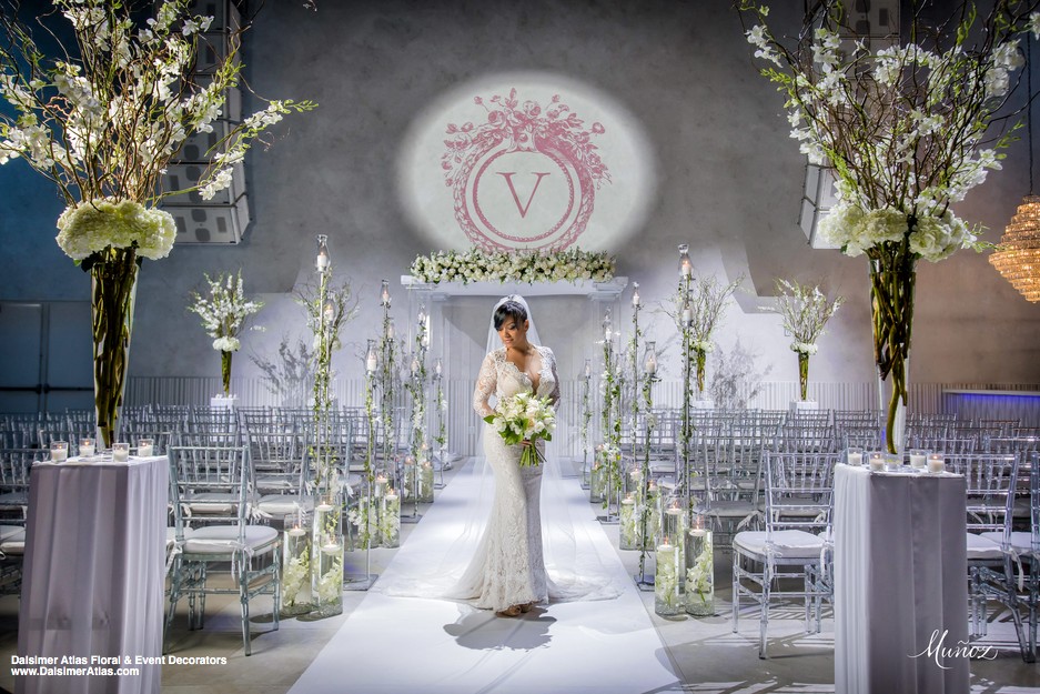 wedding-florist-flowers-decorations-The-Venue-Fort-Lauderdale-florida-dalsimer-atlas