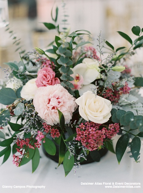 wedding-florist-flowers-decorations-Fisher-Island-Club-florida-dalsimer-atlas